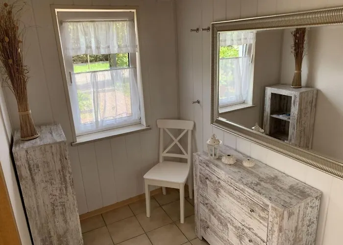 Holiday home In Mit Schwimmbecken